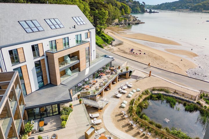 Harbour Beach Club & Hotel