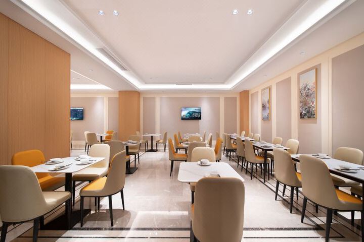 Vienna Hotel (Foshan Shunde Xingtan Fengjian Water Town Branch)