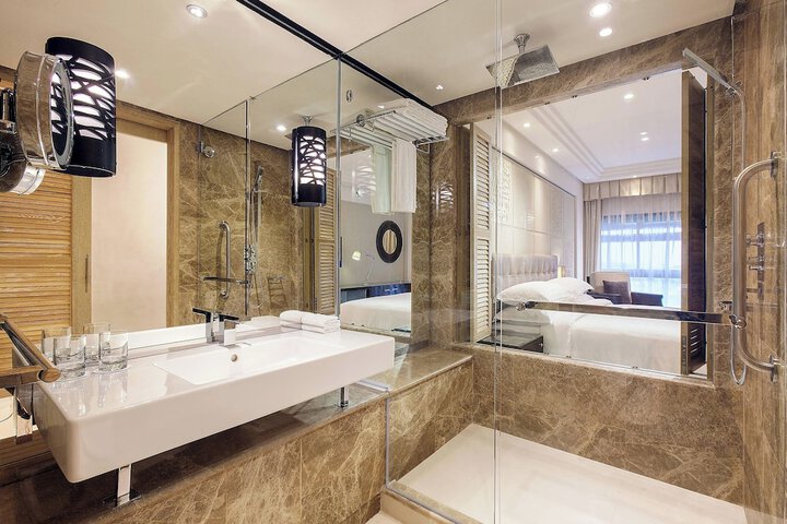 Bath Interior
