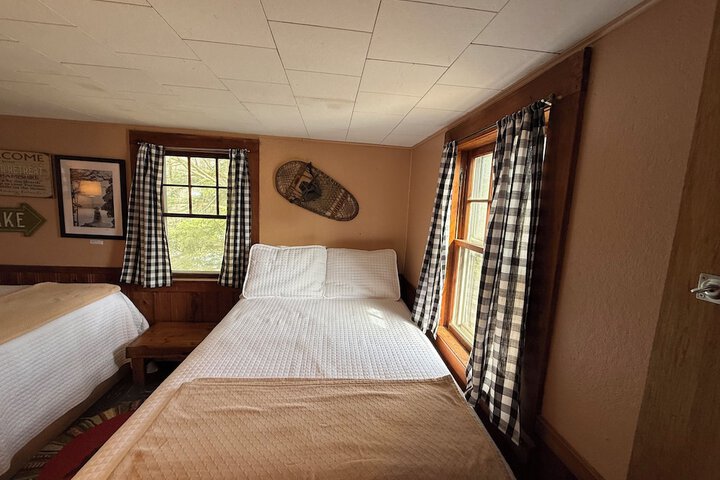 Room 54 of 212