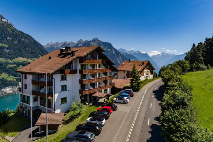 Hotel und Naturhaus Bellevue