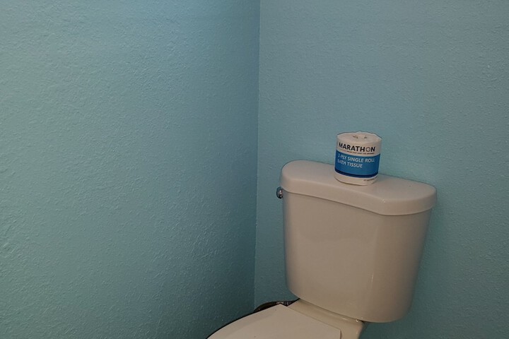 Room 159 of 222