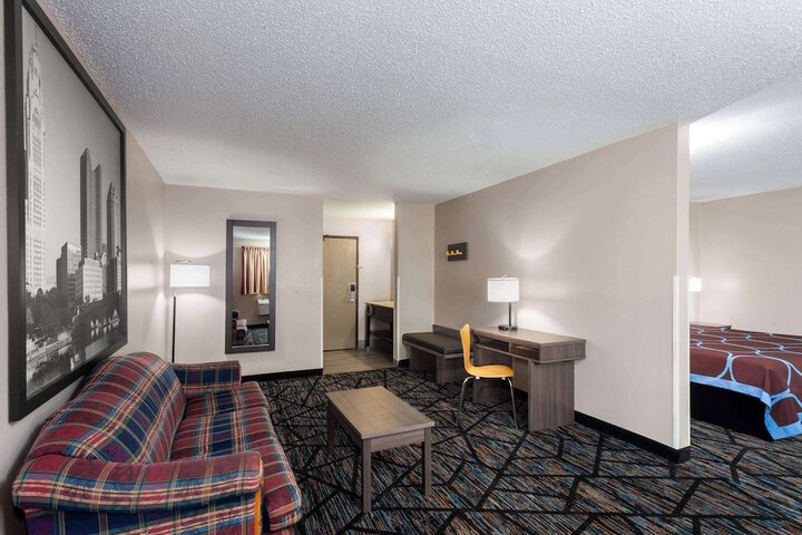 1 King Bed Studio Suite (7 of 7)