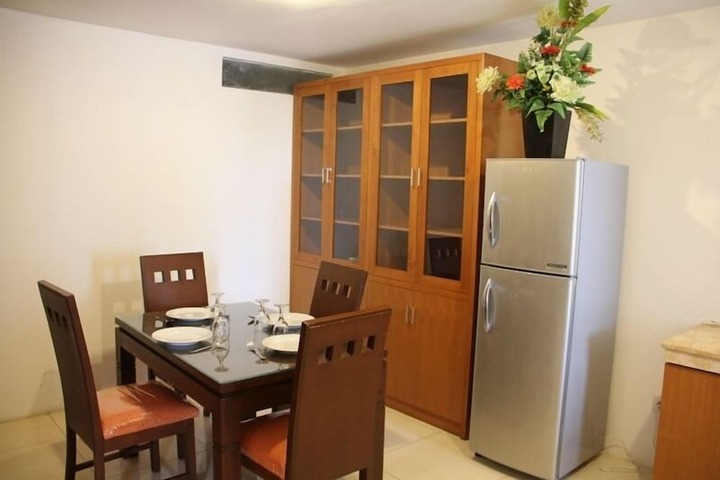 Dining Photos