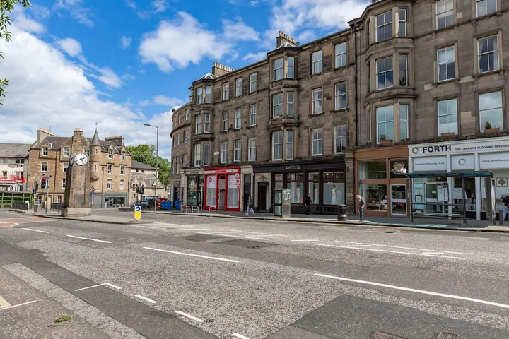 Guestready - Lovely 4BR Family Flat in Edinburghs City Centre