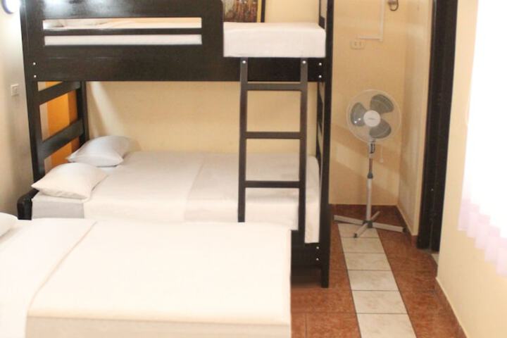 Room 6 of 21