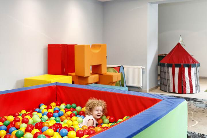 Childrens Activities 51 of 93