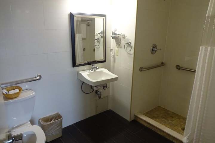 Room 29 of 45