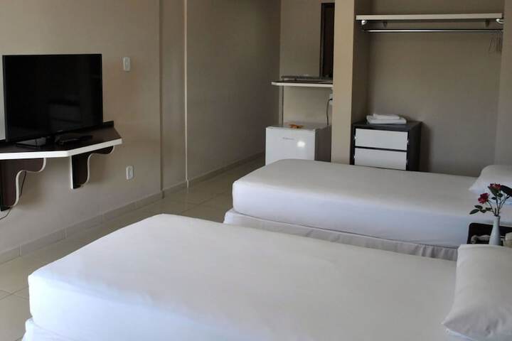 Room 7 of 19