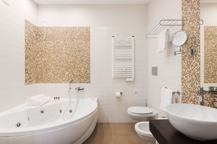Bath Interior