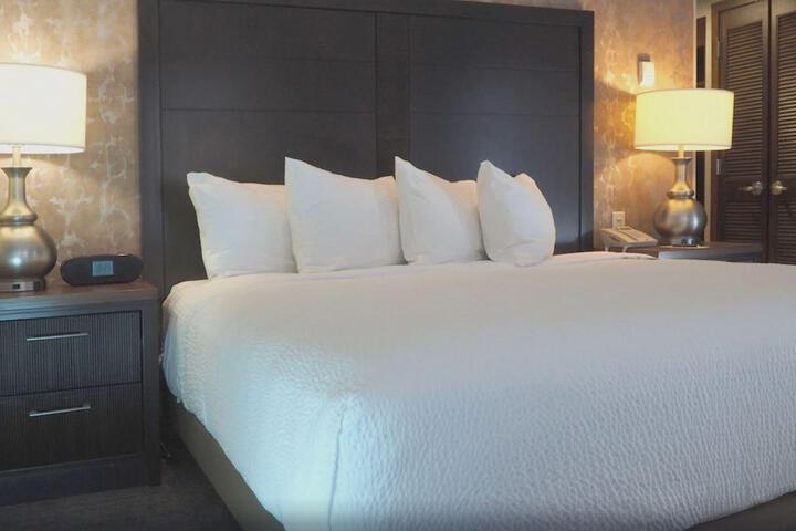 Standard | King Bed (34 of 34)