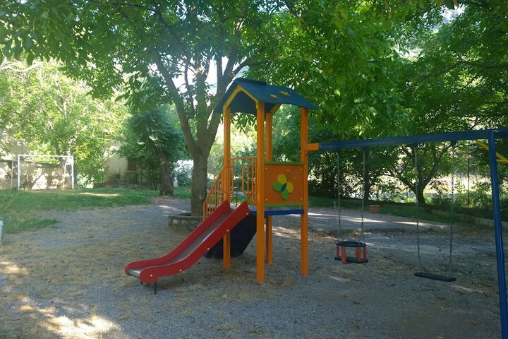 Children's play area - outdoor