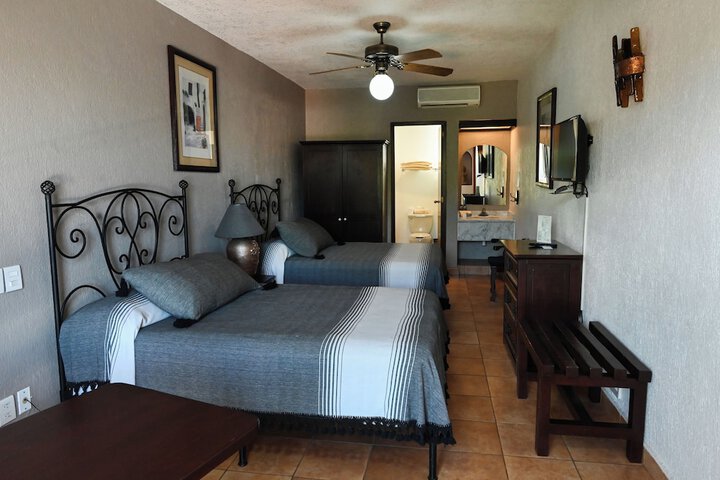 Room 17 of 78