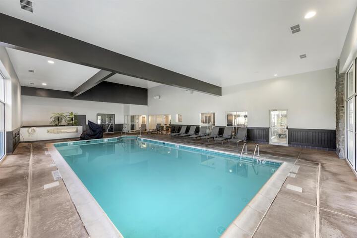 Pool 34 of 45