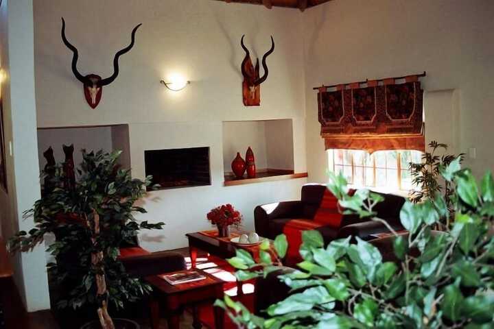 Room 11 of 25
