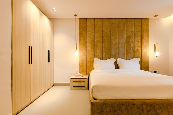 Room 22 of 86