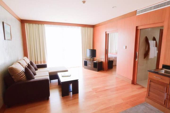 Room 8 of 46