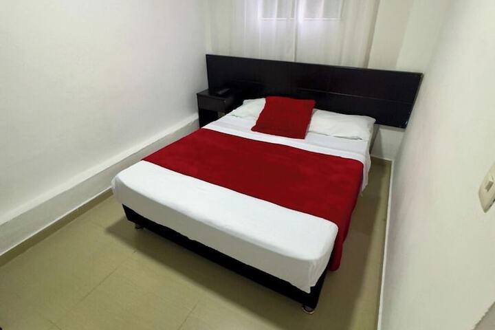Room 2 of 7