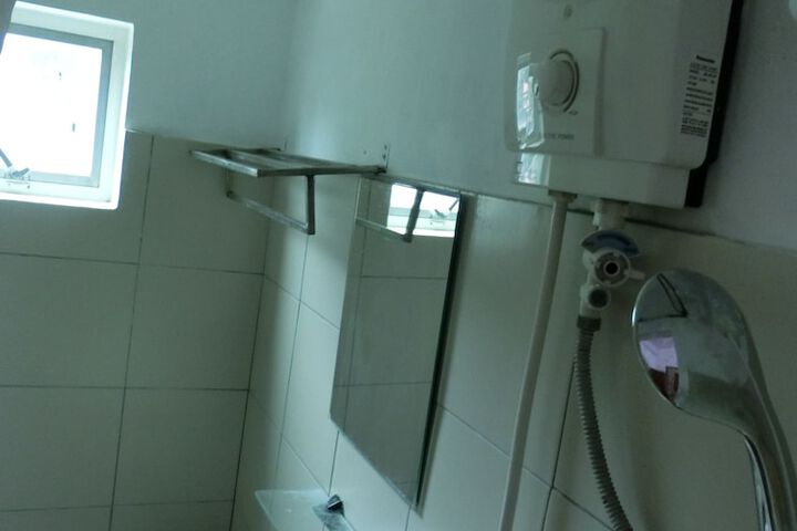 Room 45 of 69