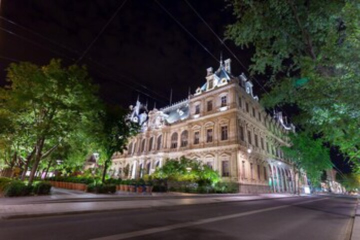 Hotel 43 of 74