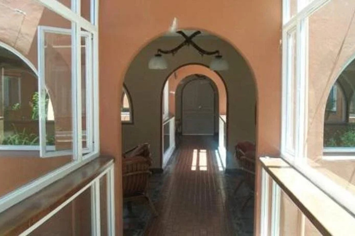 Room 17 of 29