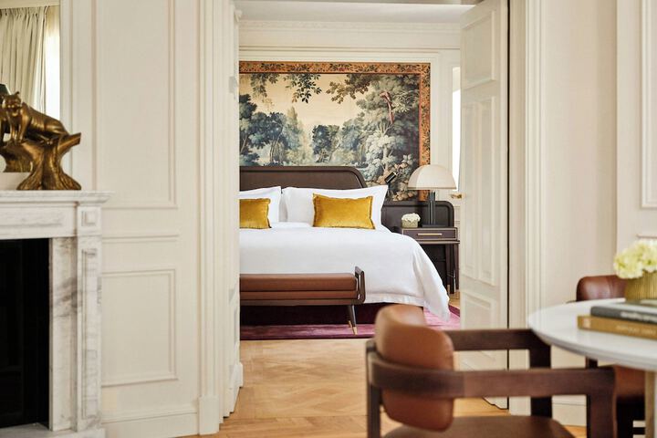 Room 21 of 198
