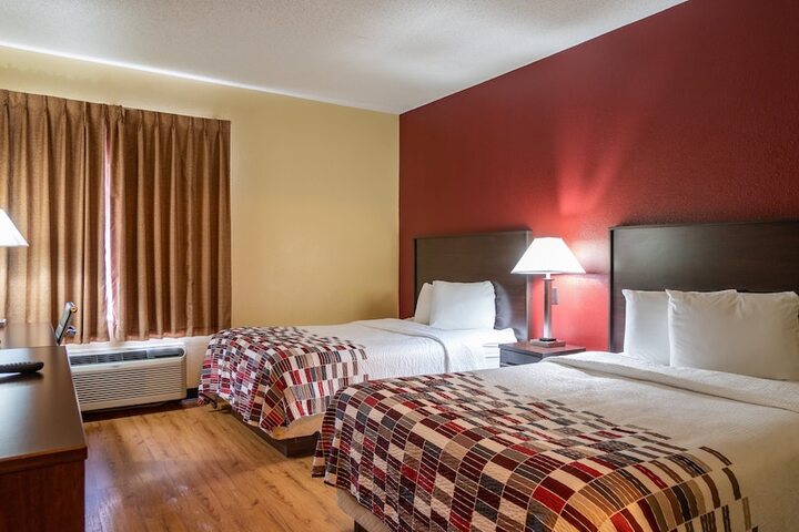 Deluxe 2 Double Beds (11 of 13)