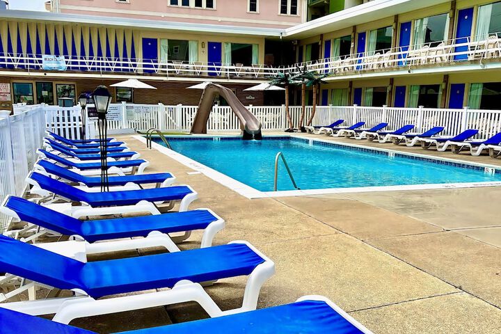 Pool 22 of 45