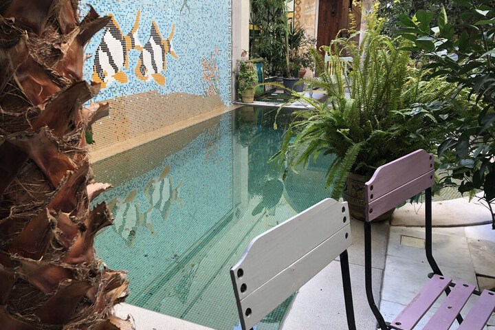 Pool 113 of 129