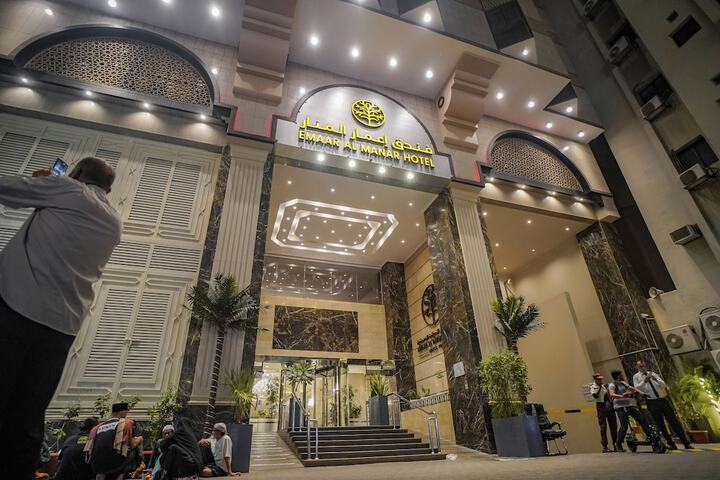 Hotel 41 of 42