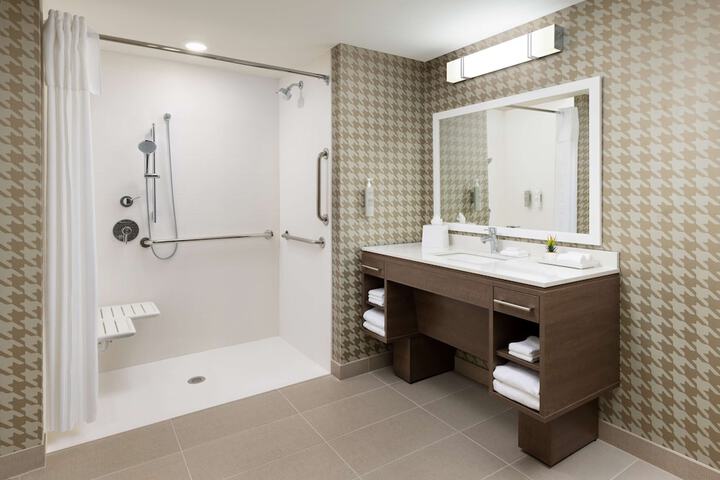 Bathroom shower