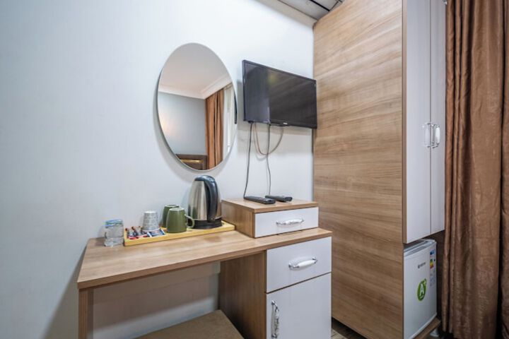 Room 15 of 59