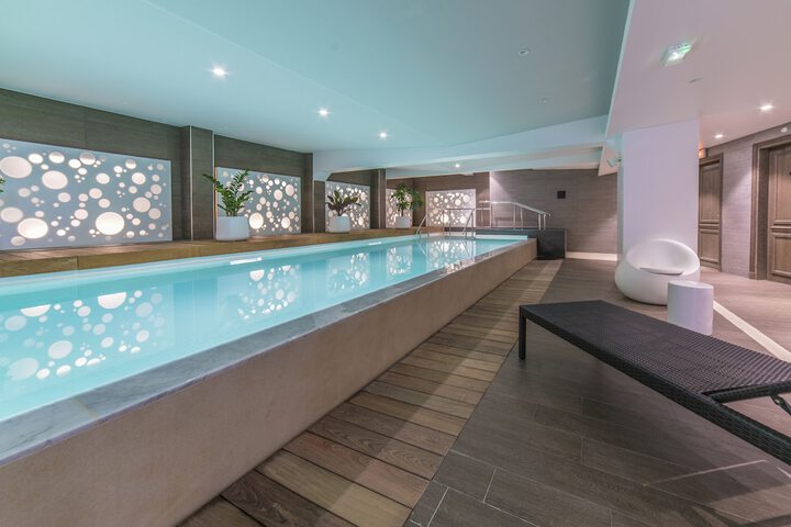 Pool 32 of 49