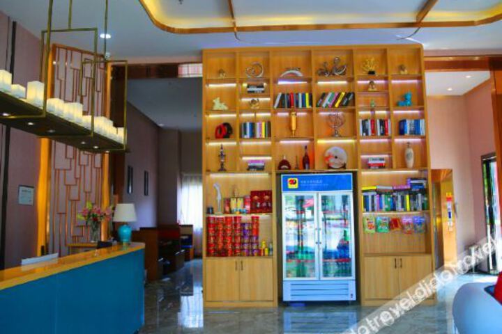 Hotel Interior 11 of 25