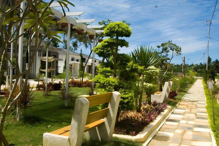 Golden Hawaii Residence & Villa Singkawang