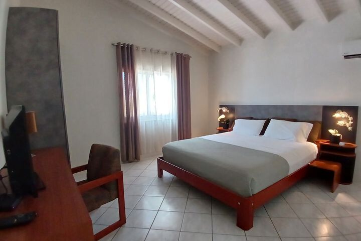Room 7 of 26