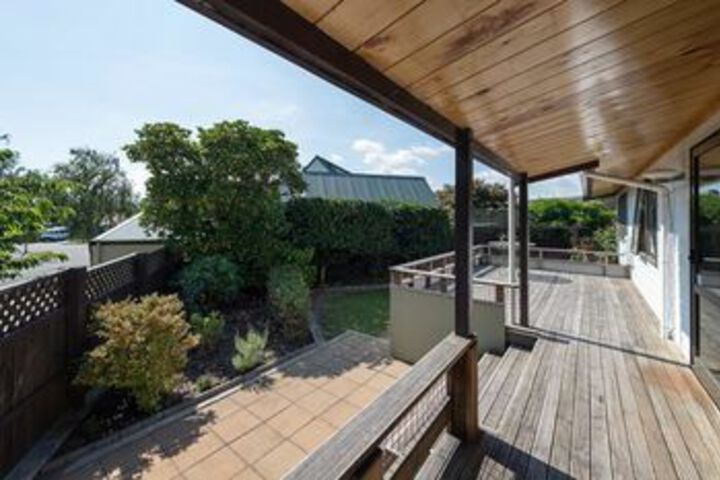 Terrace/Patio 202 of 222