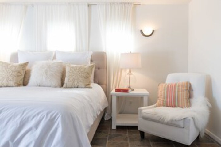 Room 12 of 60