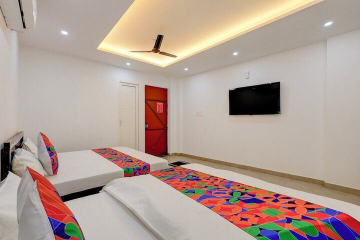 Room 21 of 33