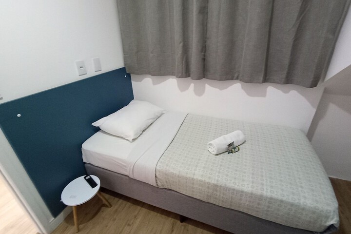 Room 65 of 118