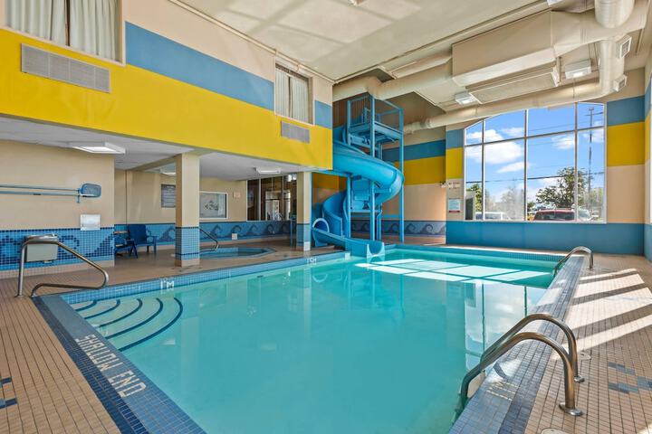 Pool 50 of 72