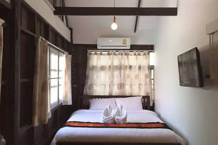 Room 30 of 62