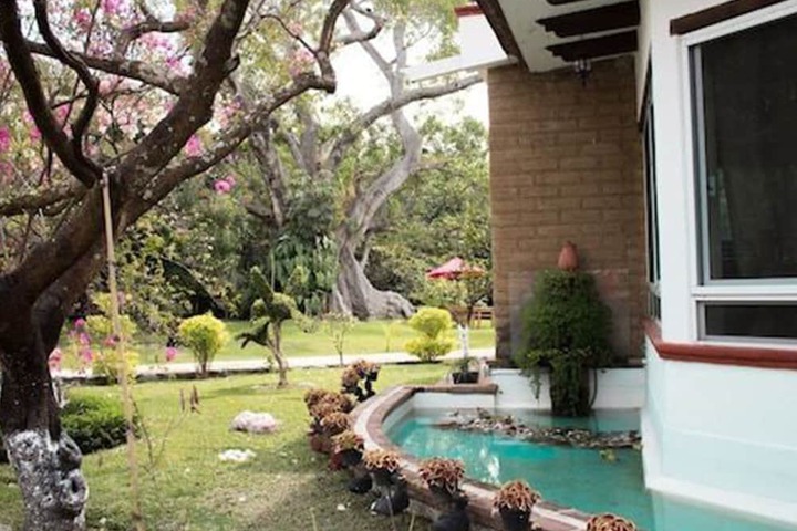 Hotel Exterior 59 of 70