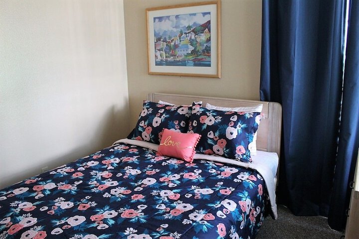Charming 3 Bed Vacation Villa near Disney by Dreams VR in Kissimmee, FL
