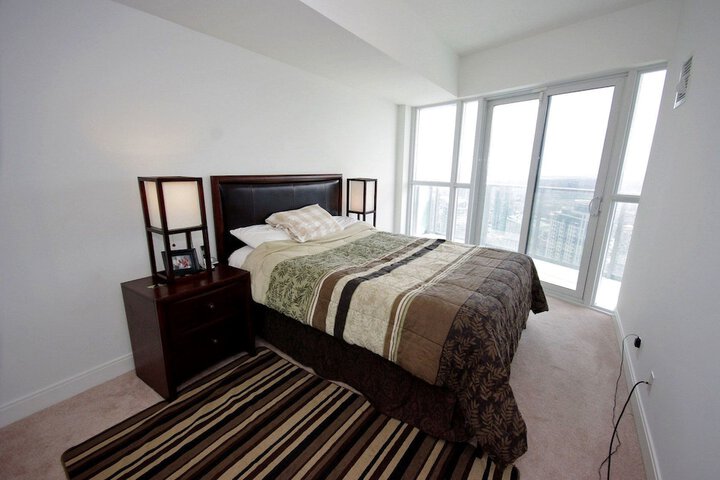 Room 2 of 19
