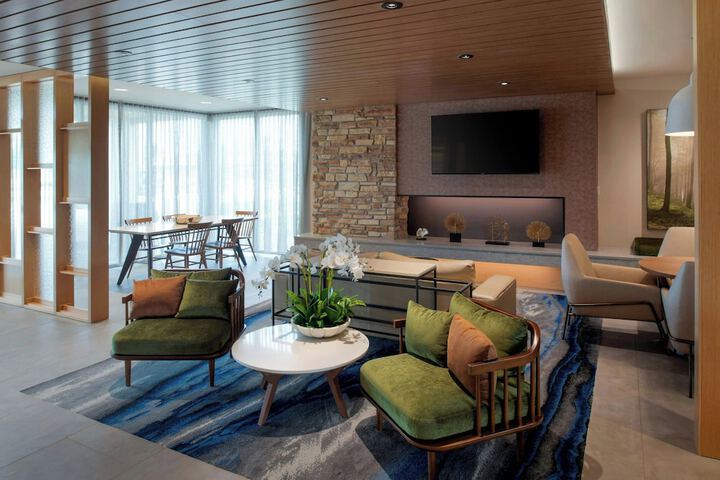 Hotel Interior 4 of 27