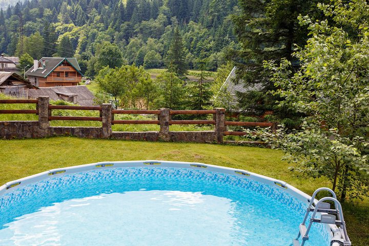 Pool 26 of 38