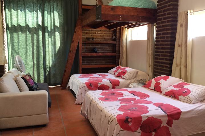 Room 5 of 36