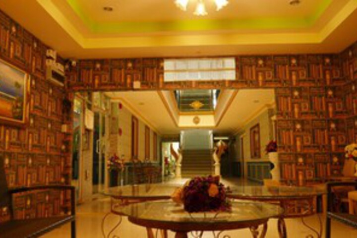 Venezia Resort & Hotel