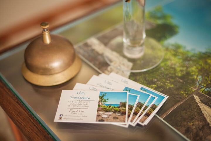 Concierge desk
